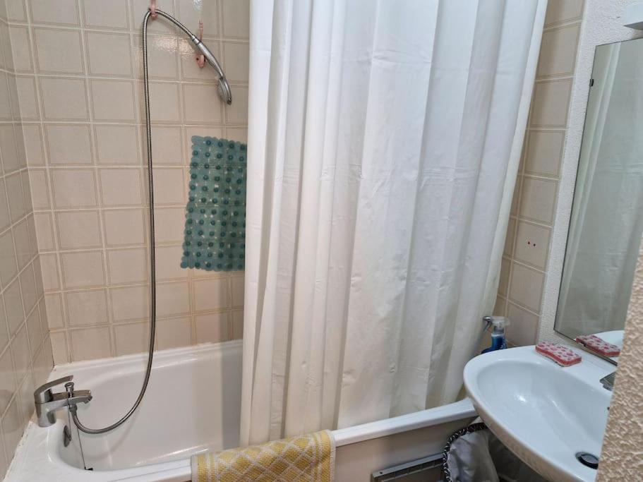 לה ז'ו דו לו Appartement Au Pied Des Pistes מראה חיצוני תמונה